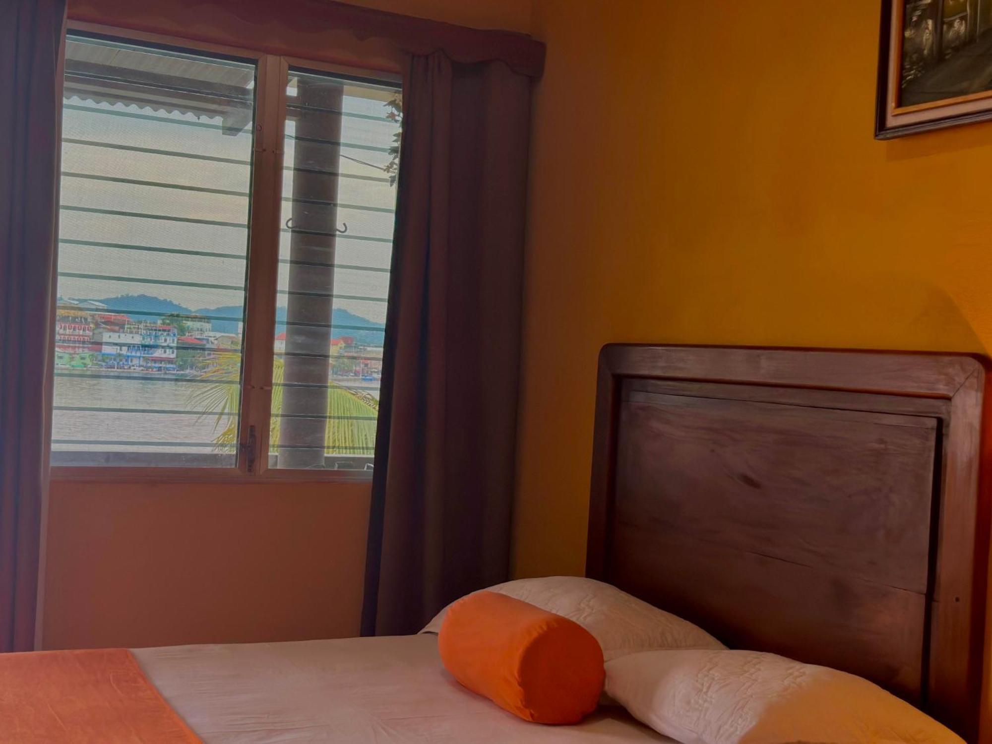 Hotel San Miguel Flores Szoba fotó