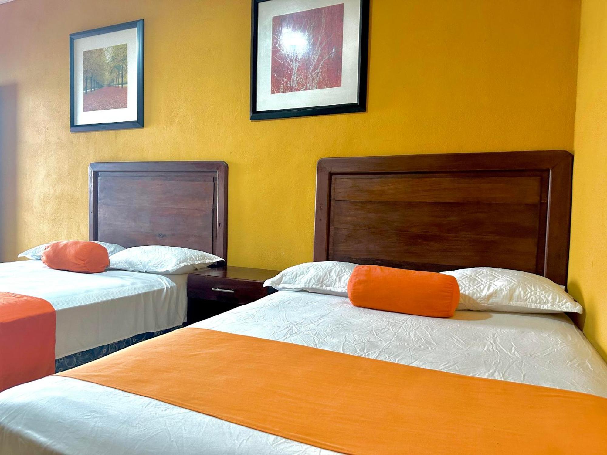 Hotel San Miguel Flores Szoba fotó